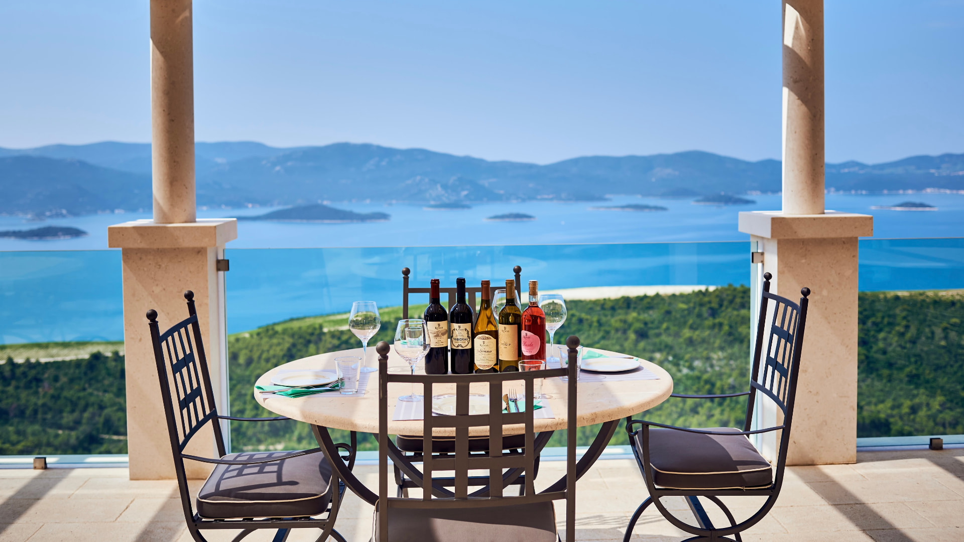 A private vineyard lunch overlooking the Croatian islands
