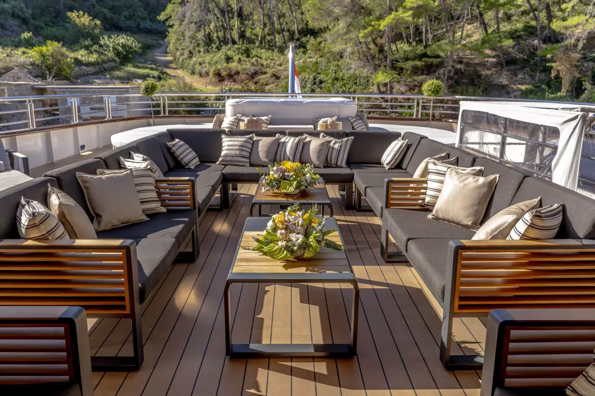 Freedom's shaded sundeck lounge and bar